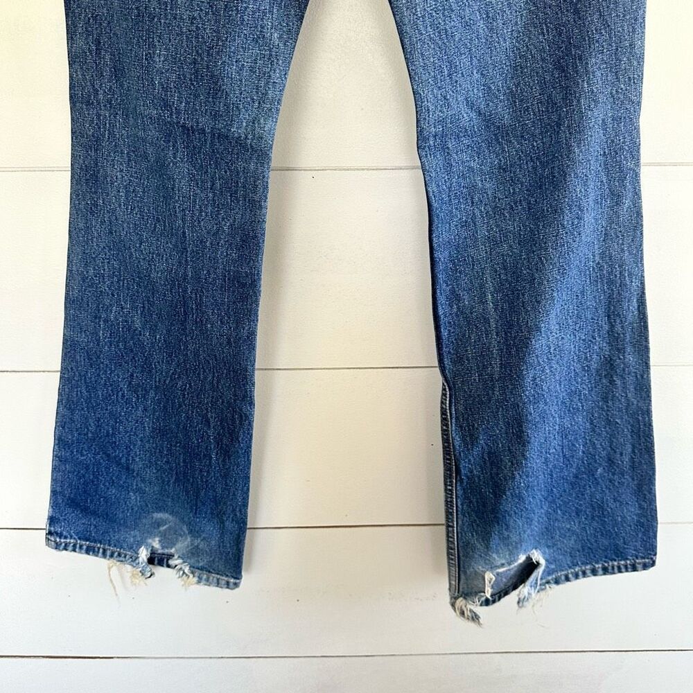 BCBG Maxazria Y2K Boot Cut Flare Distressed Jeans Size 3/4R - Picture 7 of 11